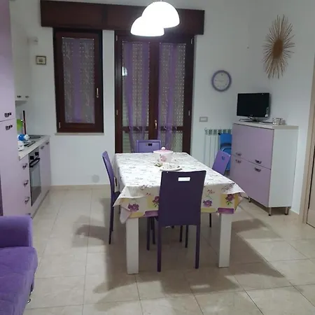Semesterbostad Casa Del Canneto